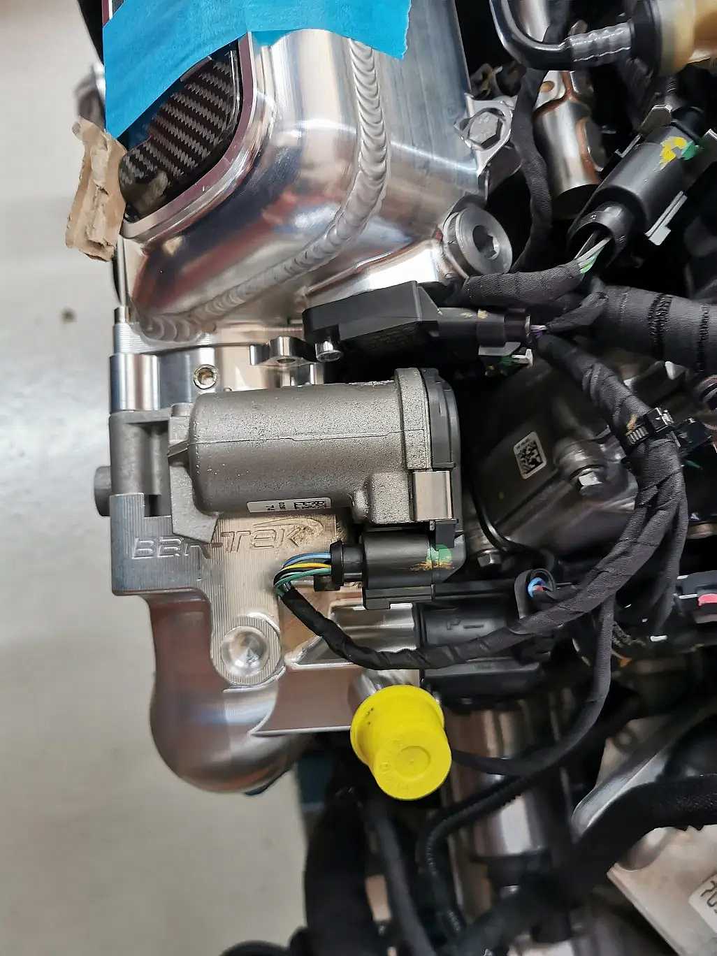 2.5L TFSI Audi RS3 8V & TTRS 8S Throttle Body Intake Pipe