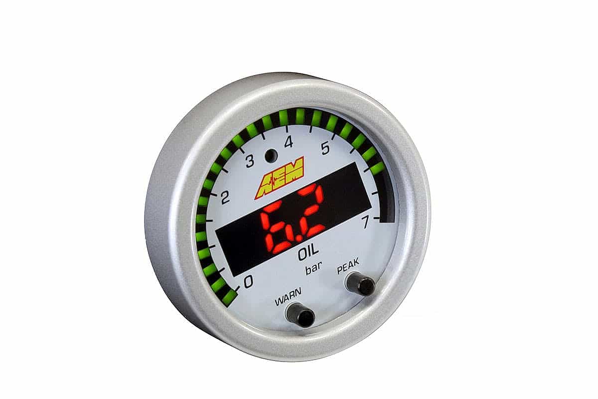 AEM X-Series Oil and fuel pressure display