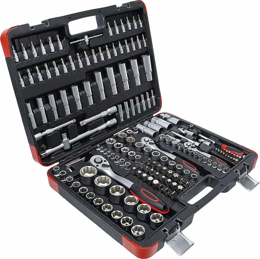 172-piece tool case for the ambitious hobby mechanic