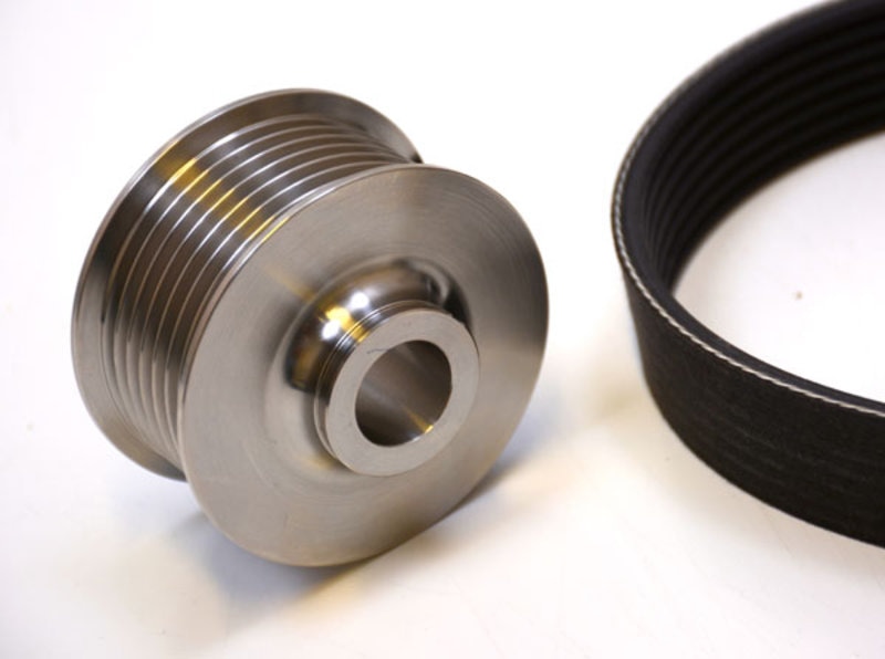 Laderad mit Riemen für Audi 3.0T