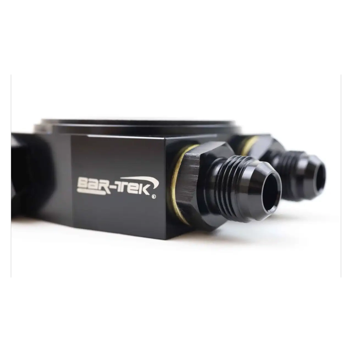 Brida del radiador de aceite con termostato Dash 8 BAR-TEK®