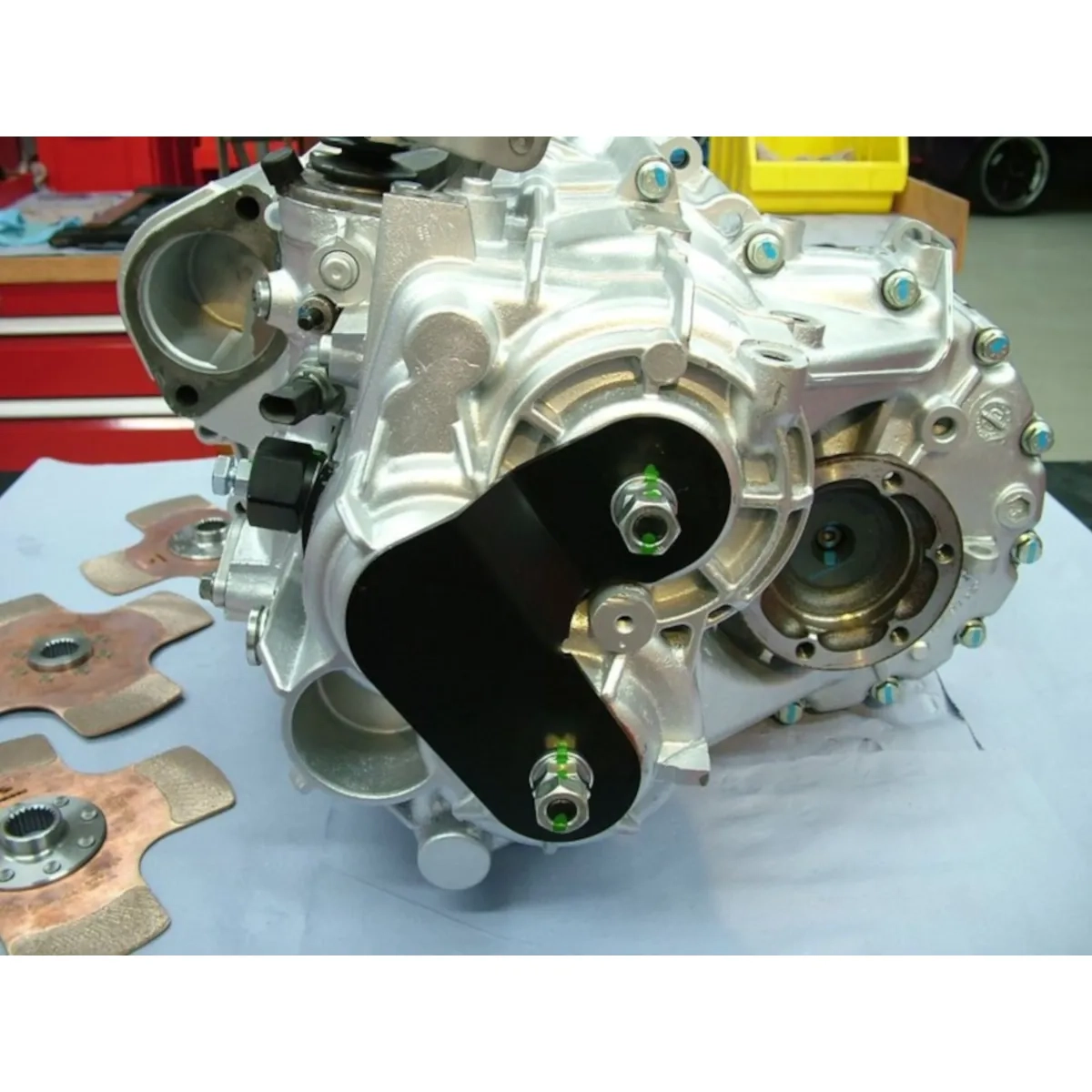 02M & 02Q Getriebe Zuganker Kit BAR-TEK®