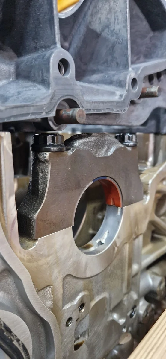 2.5 TFSI EA855 Stehbolzen Block ARP & BAR-TEK®