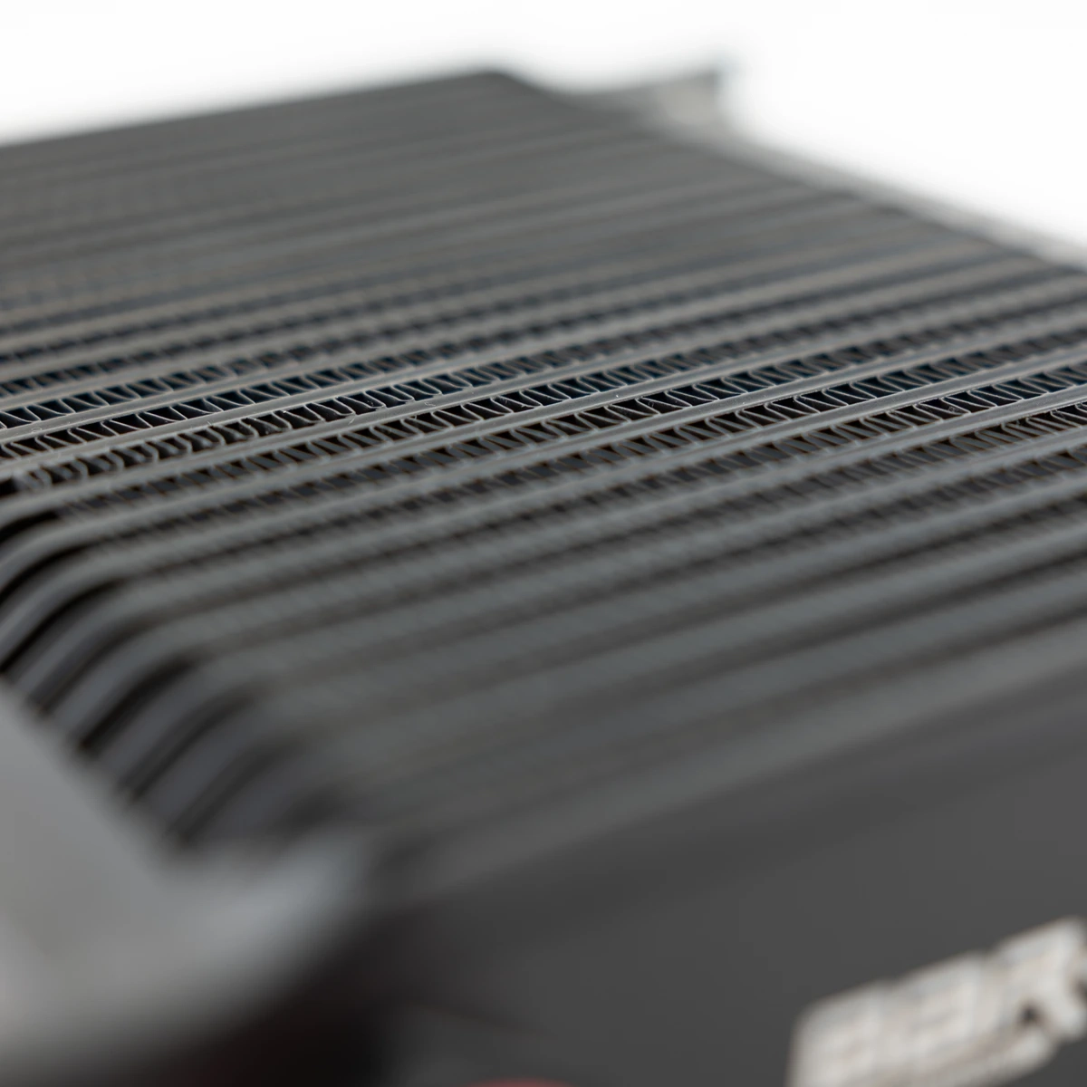 Adaptador de radiador de aceite para transmisiones ZF 8HP50 y 8HP70 BAR-TEK®