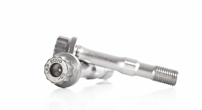 Pernos de biela VR6 reforzados por ARP