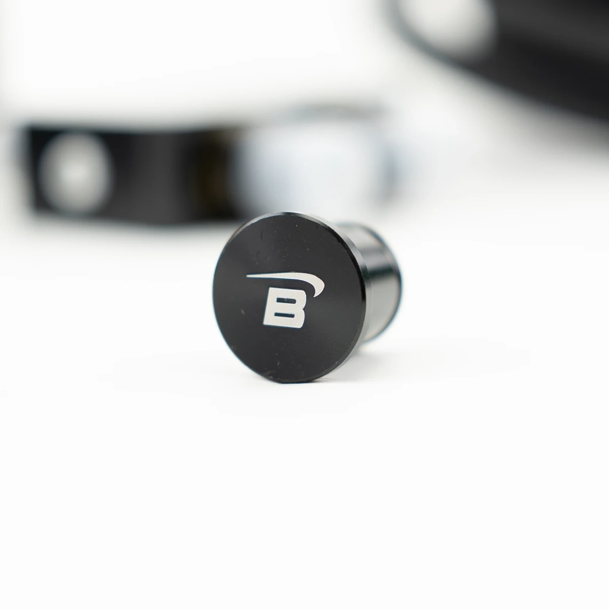 Adaptador de radiador de aceite para transmisiones ZF 8HP50 y 8HP70 BAR-TEK®