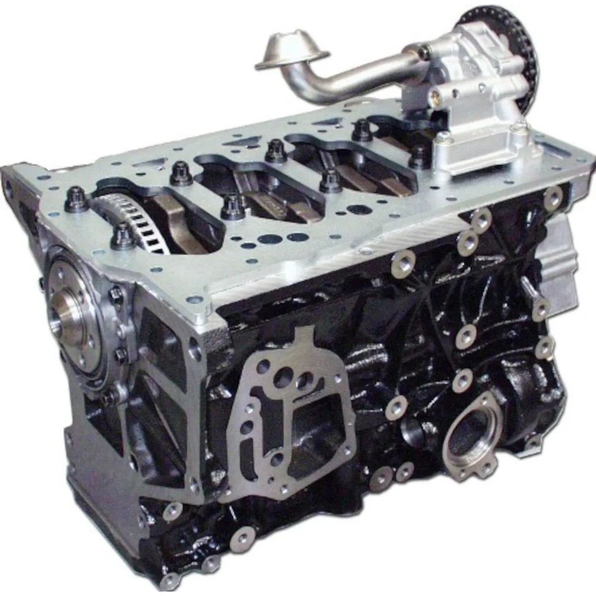 Abgebildet ist der BAR-TEK® 2.0 TFSI EA113 Rennmotor als aufgebauter Motorblock, über 500 PS tauglich für Golf 5, Audi A3, Leon Cupra und weitere VAG-Modelle.