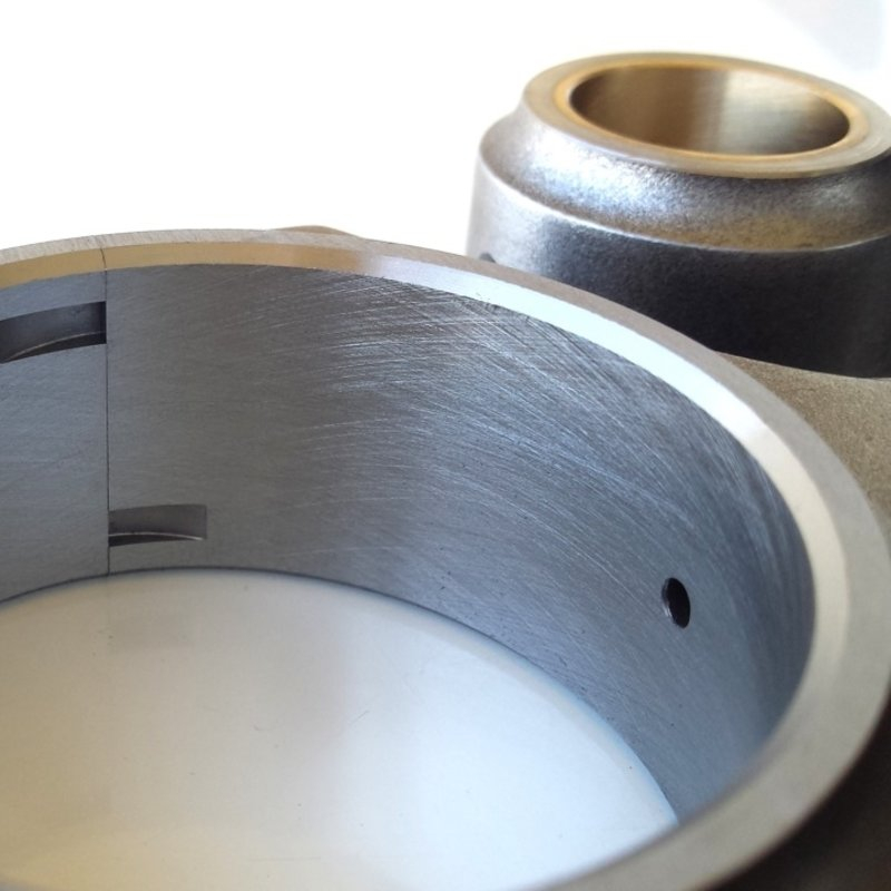 2.0L TFSI pistón forjado y biela de acero JE &amp; BAR-TEK®