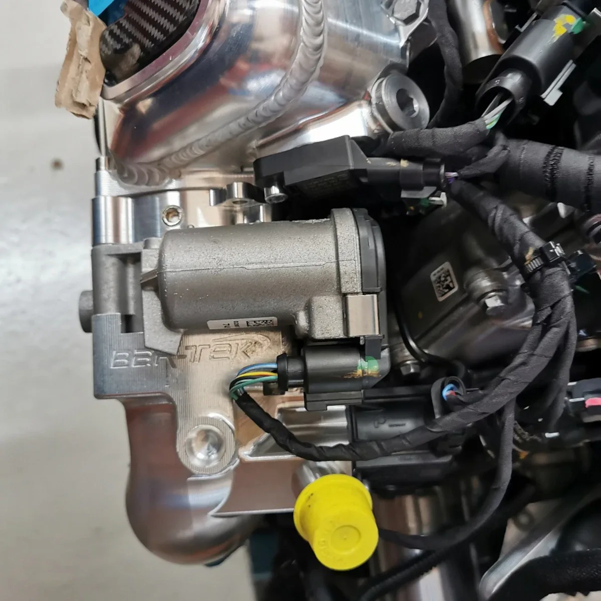 EA855 evo Upgrade Coude/Collier de papillon