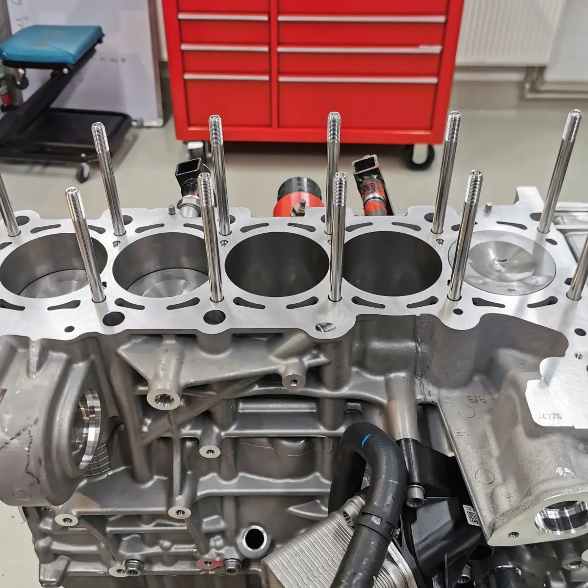 2.5 TFSI EA855 culata de pernos de alta gama