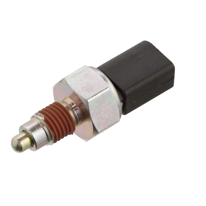 02M & 02Q Reversing light switch
