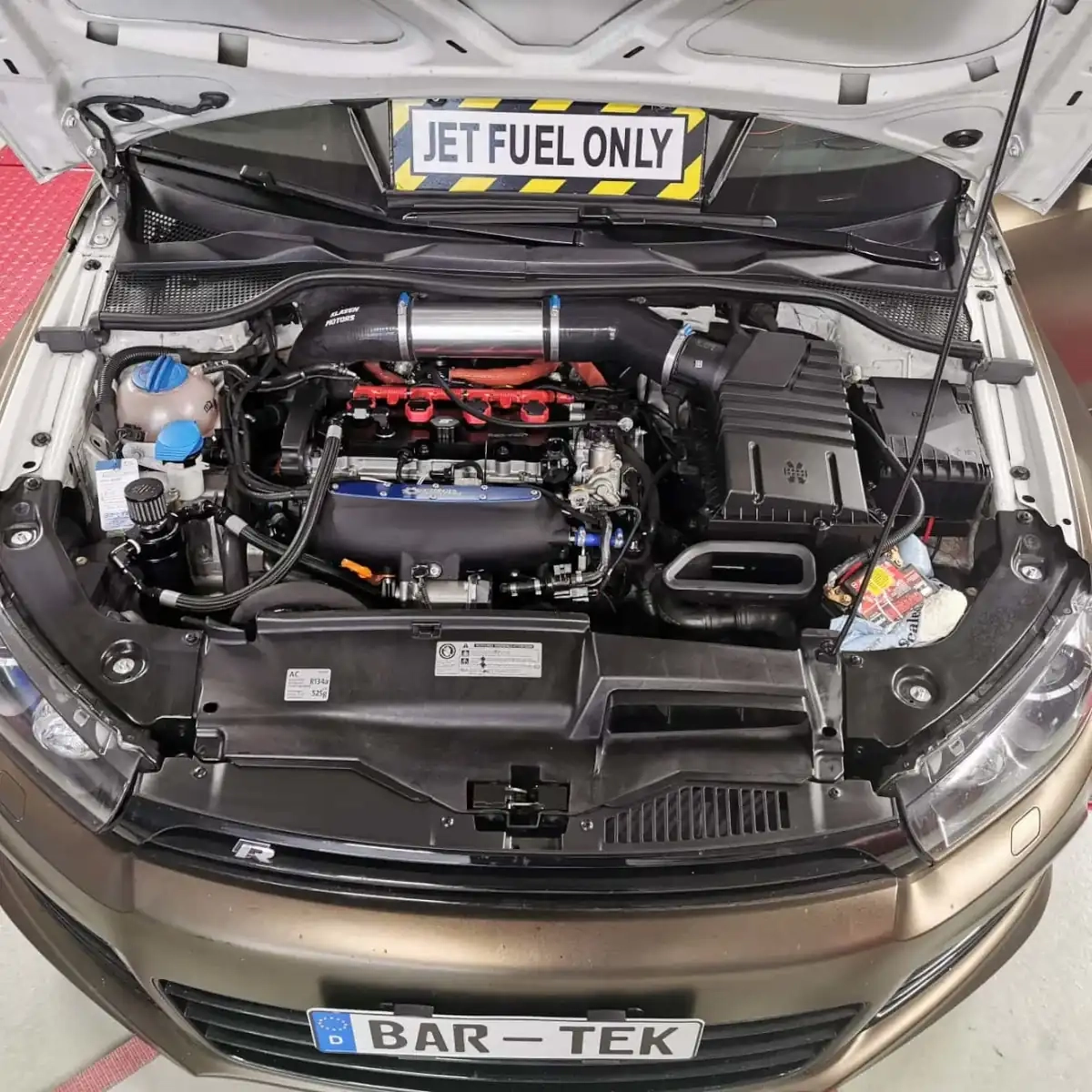 2.0L TFSI EA113 Öl Catchtank Kit für Billet Ventildeckel BAR-TEK®